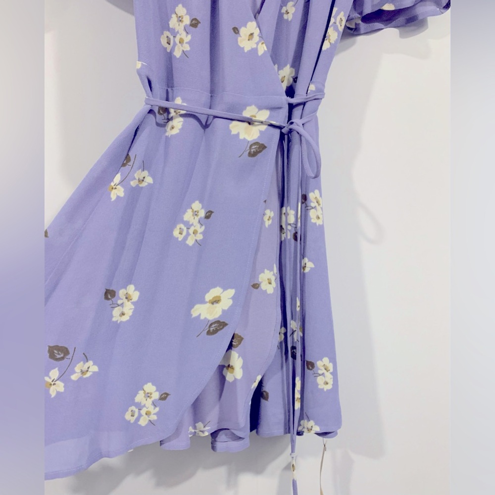 NWT, Reformation "Adele" Mini Wrap Dress w/ Flutter Sleeves in Lilac, Sz XS - Picture 4 of 9